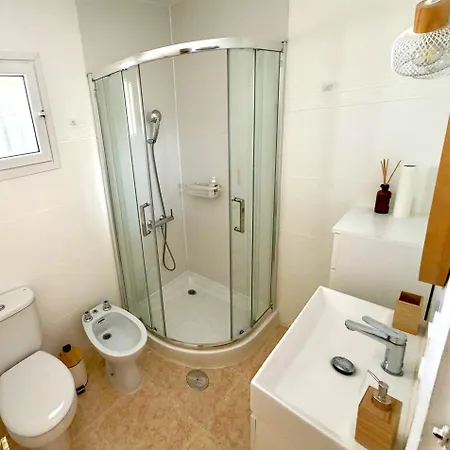 Будинок відпочинку Casa Minerva Del Mar - Quiet Sea View La Mata Торрев'єха